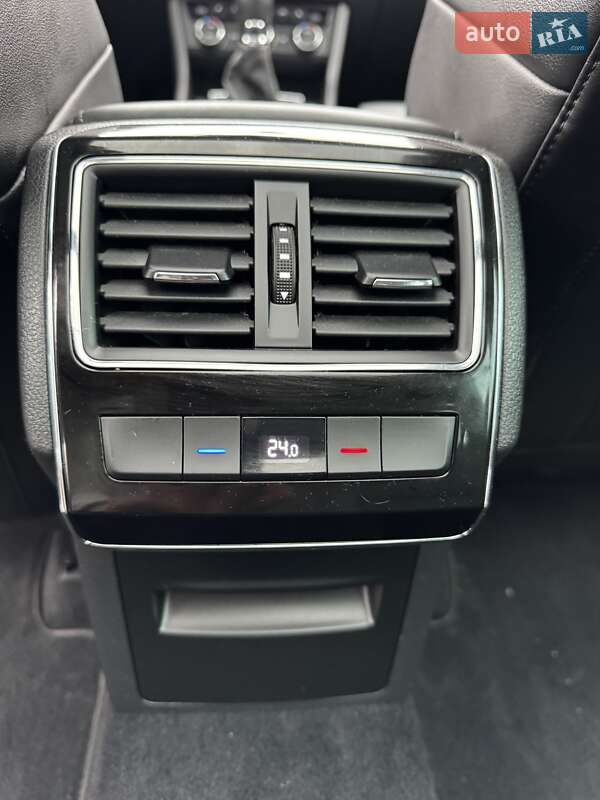 Универсал Skoda Superb 2016 в Киеве фото 14 Универсал Skoda Superb 2016 в Киеве