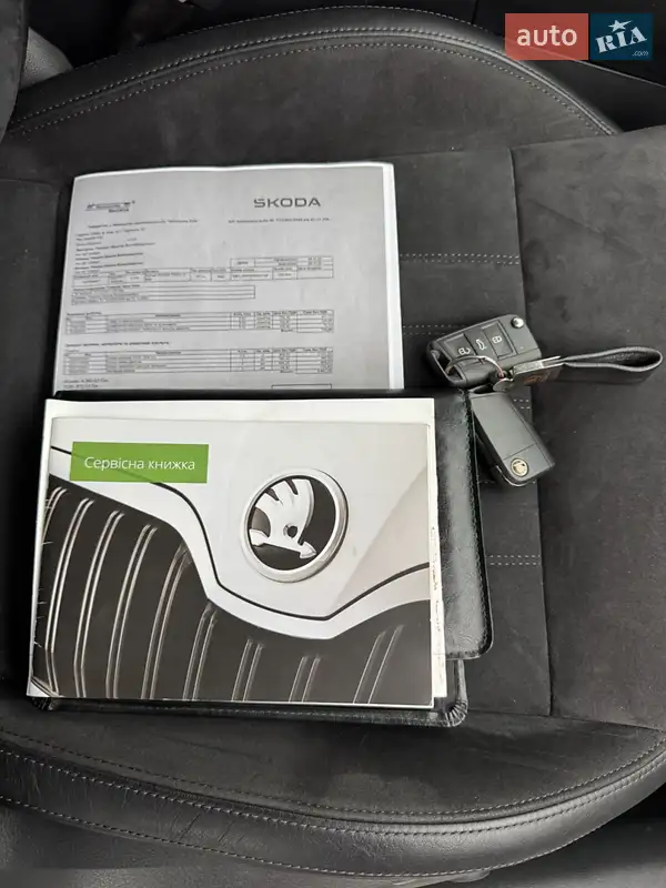 Лифтбек Skoda Superb 2016 в Киеве документ