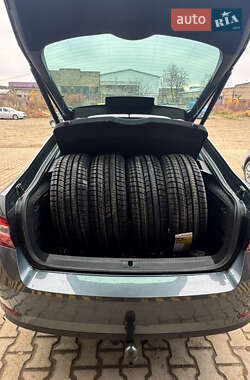 Лифтбек Skoda Superb 2017 в Коломые