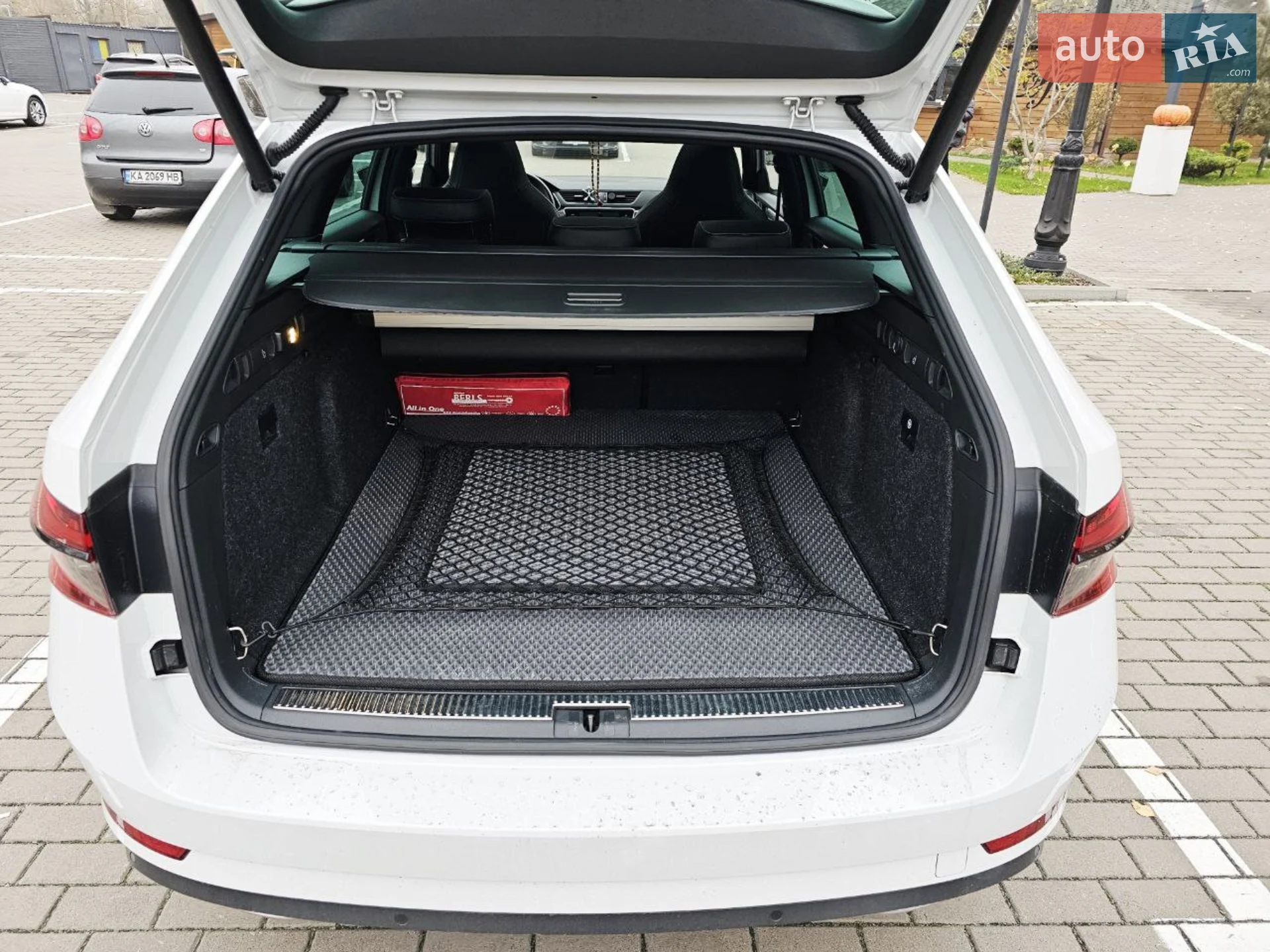 2020 Skoda Superb - мініатюра 11