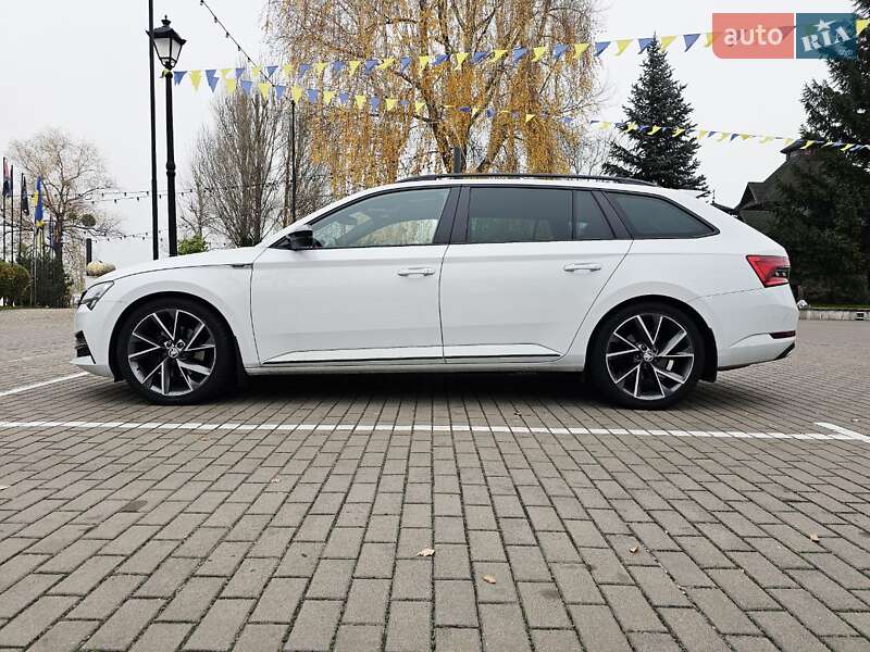 Універсал Skoda Superb 2020 в Вишгороді