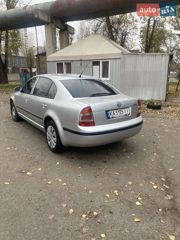 Лифтбек Skoda Superb 2008 в Киеве фото Лифтбек Skoda Superb 2008 в Киеве