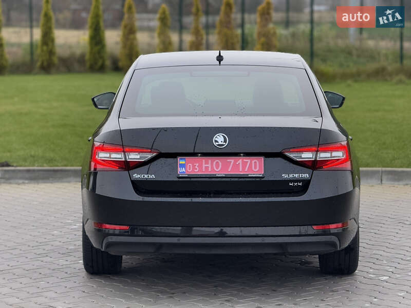 Лифтбек Skoda Superb 2017 в Луцке
