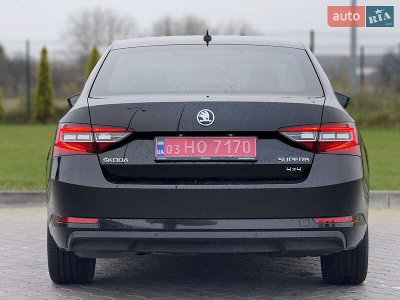 Лифтбек Skoda Superb 2017 в Луцке