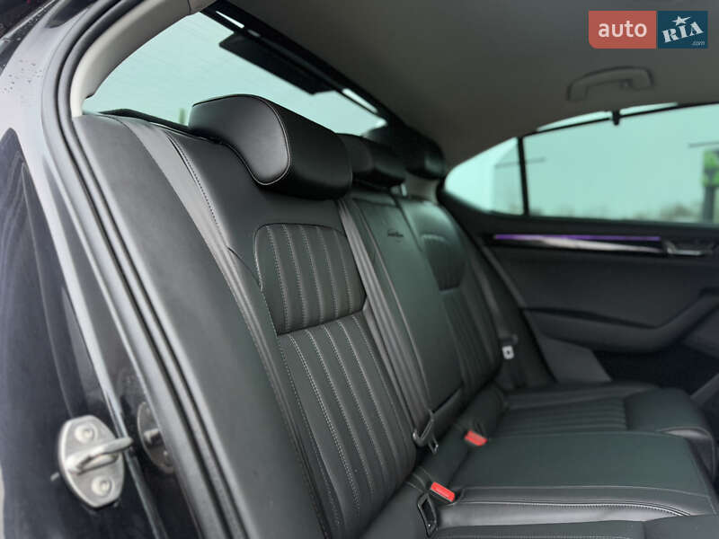 Лифтбек Skoda Superb 2017 в Луцке