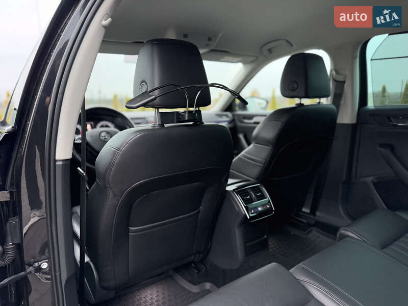 Лифтбек Skoda Superb 2017 в Луцке