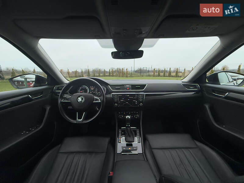 Лифтбек Skoda Superb 2017 в Луцке