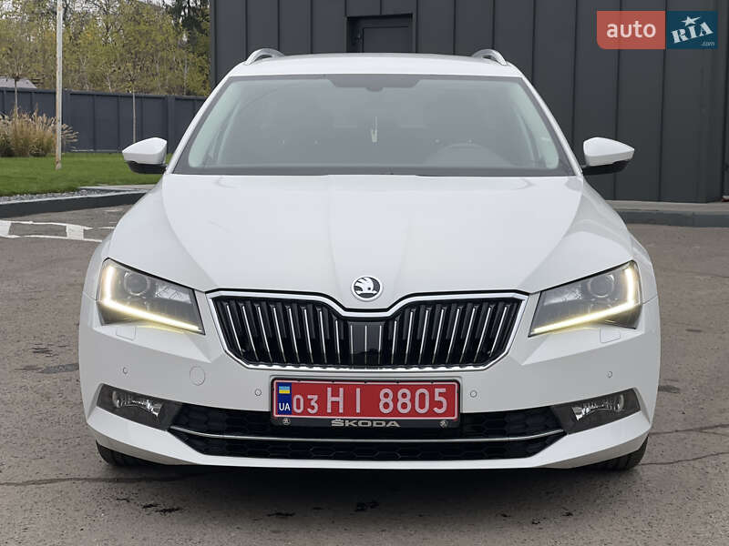 Универсал Skoda Superb 2016 в Радивилове