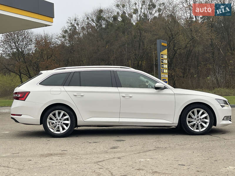 Универсал Skoda Superb 2016 в Радивилове