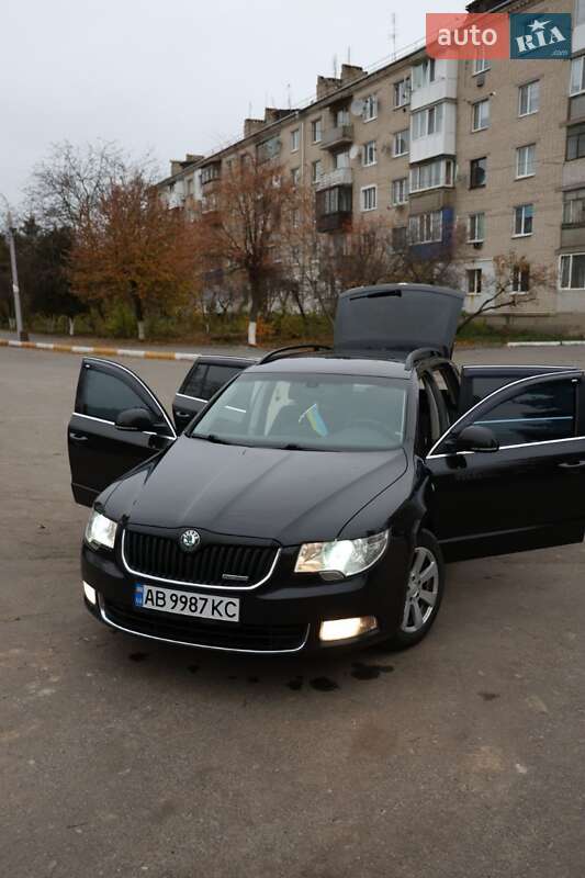 Универсал Skoda Superb 2012 в Виннице