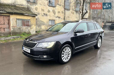 Універсал Skoda Superb 2013 в Кореці
