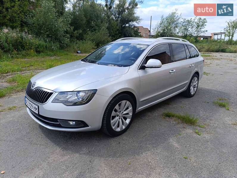 Універсал Skoda Superb 2013 в Ковелі