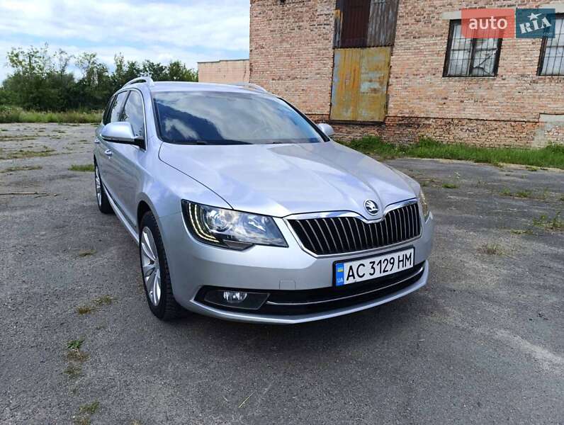 Універсал Skoda Superb 2013 в Ковелі