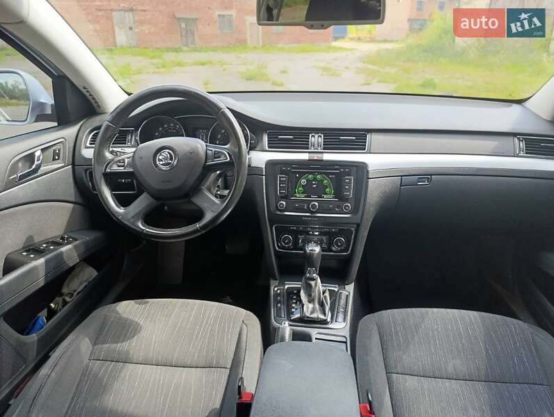 Універсал Skoda Superb 2013 в Ковелі