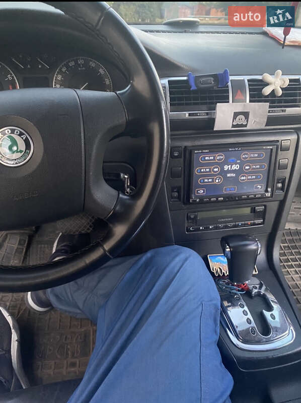 Лифтбек Skoda Superb 2006 в Кривом Роге