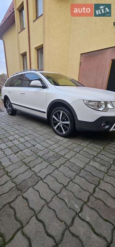 Універсал Skoda Superb 2012 в Тернополі