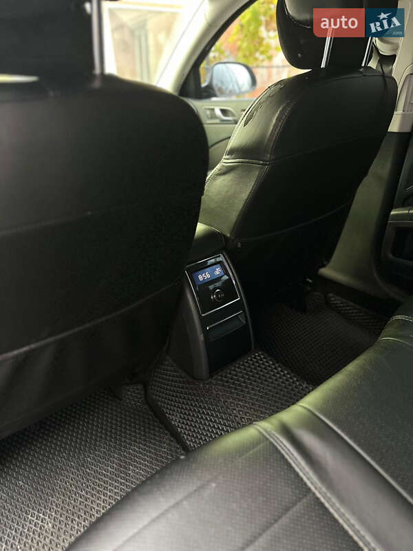 Лифтбек Skoda Superb 2012 в Кривом Роге