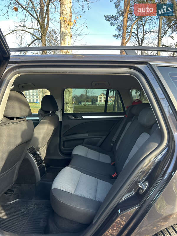 Універсал Skoda Superb 2011 в Мукачевому фото 11 Універсал Skoda Superb 2011 в Мукачевому