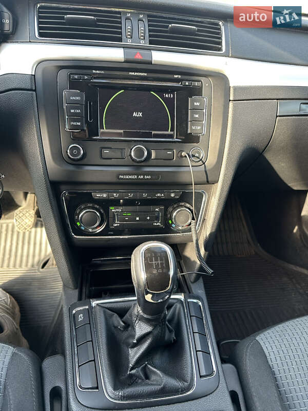 Універсал Skoda Superb 2011 в Мукачевому фото 16 Універсал Skoda Superb 2011 в Мукачевому