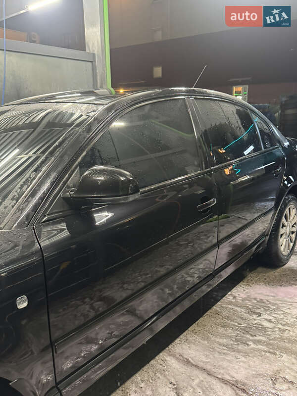 Ліфтбек Skoda Superb 2007 в Києві