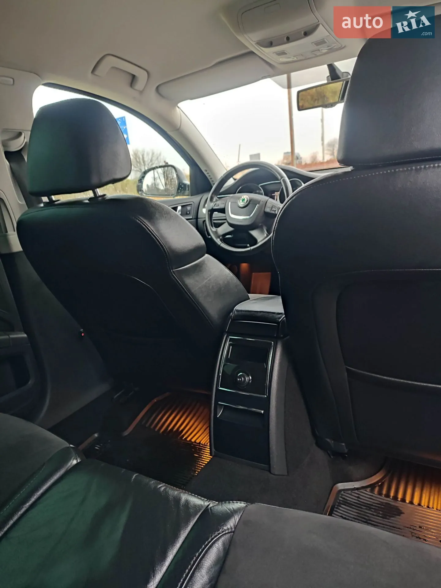 2012 Skoda Superb - мініатюра 12
