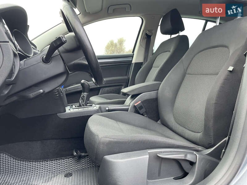 Лифтбек Skoda Superb 2009 в Киеве