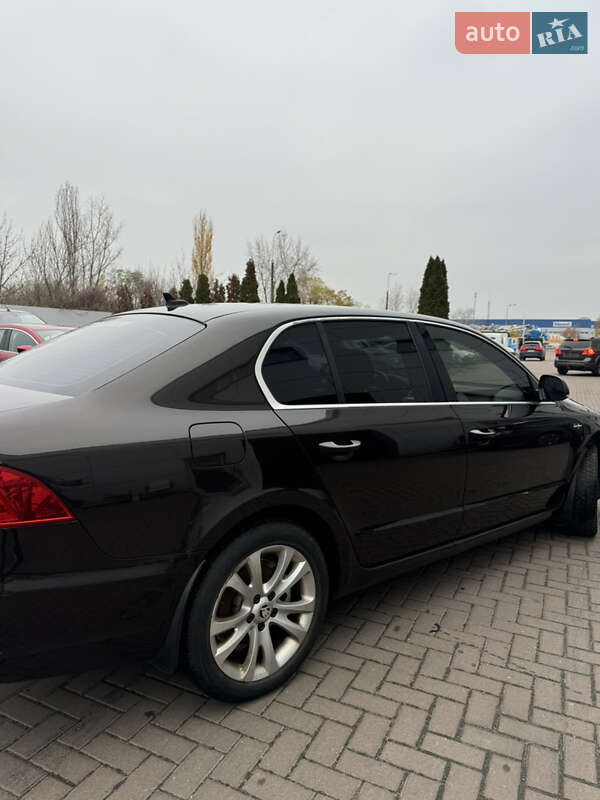Ліфтбек Skoda Superb 2014 в Києві
