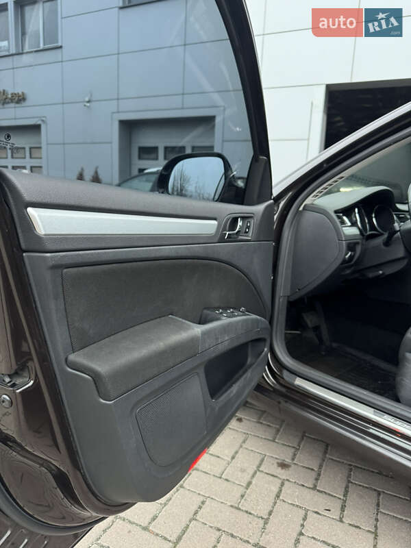 Ліфтбек Skoda Superb 2014 в Києві