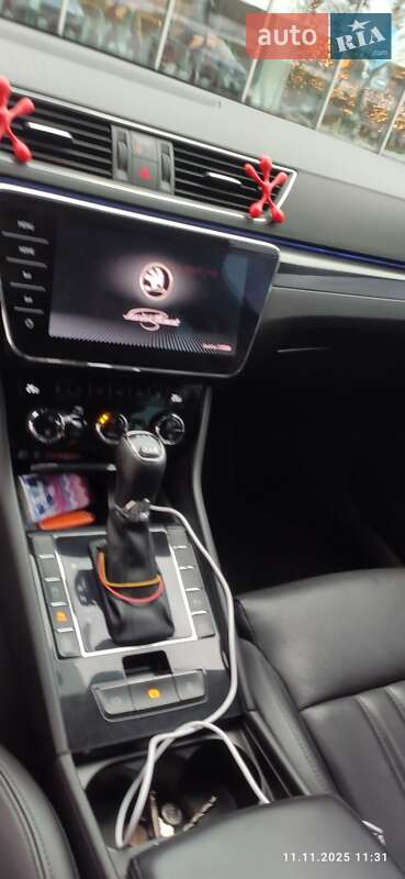 Універсал Skoda Superb 2018 в Львові