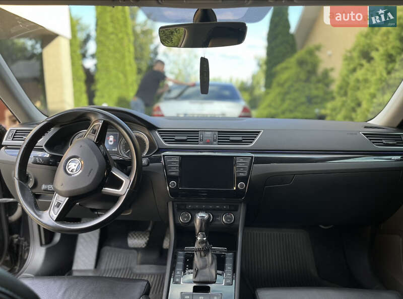 Лифтбек Skoda Superb 2016 в Мукачево