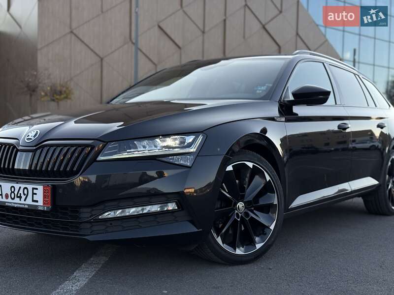 Універсал Skoda Superb 2020 в Мукачевому