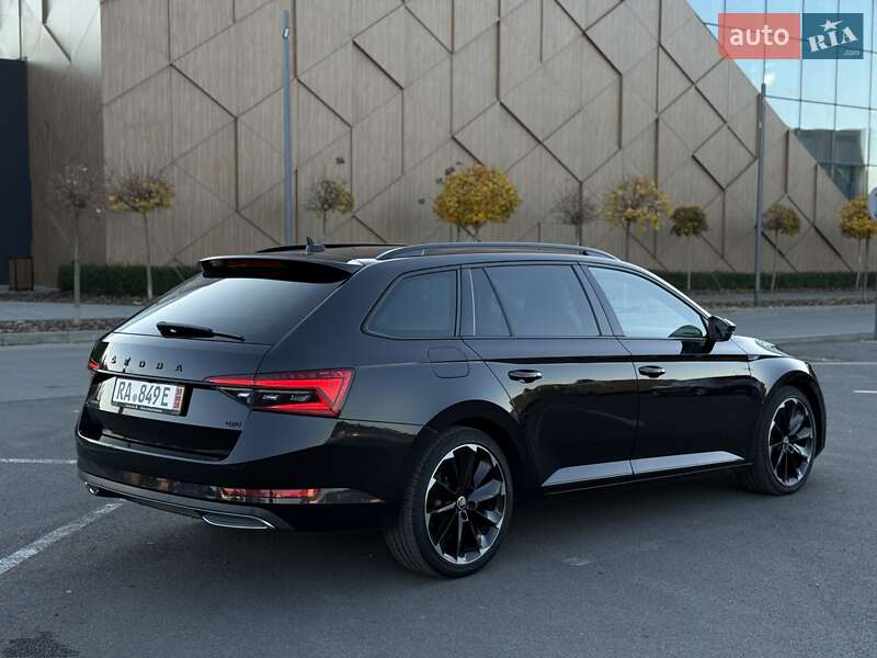Універсал Skoda Superb 2020 в Мукачевому