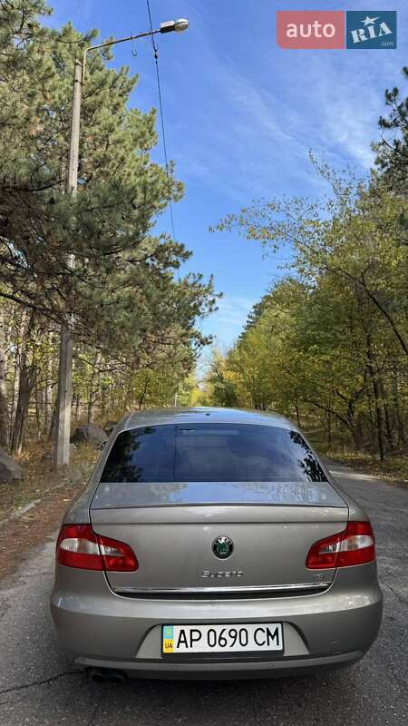 Лифтбек Skoda Superb 2013 в Запорожье