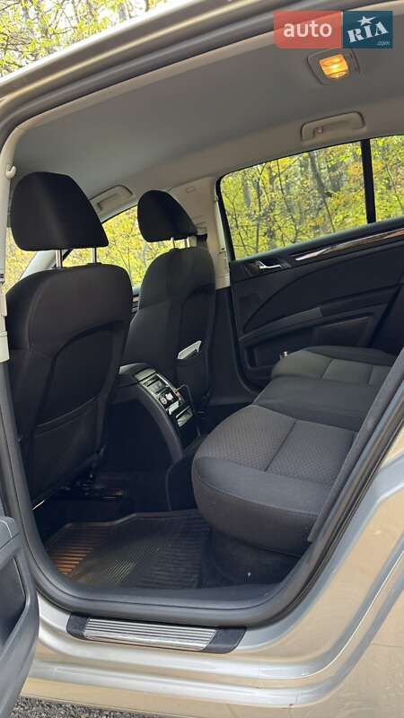 Лифтбек Skoda Superb 2013 в Запорожье