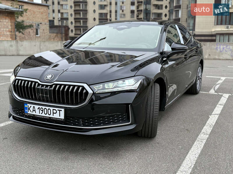 Ліфтбек Skoda Superb 2025 в Києві