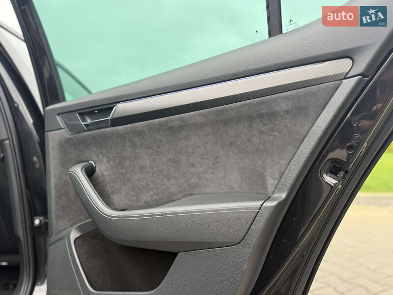 Лифтбек Skoda Superb 2021 в Луцке