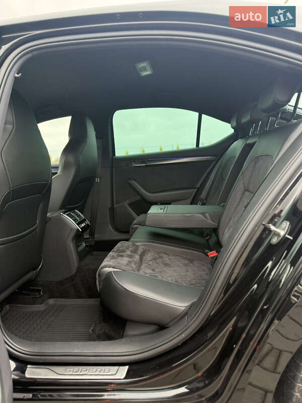 Лифтбек Skoda Superb 2021 в Луцке