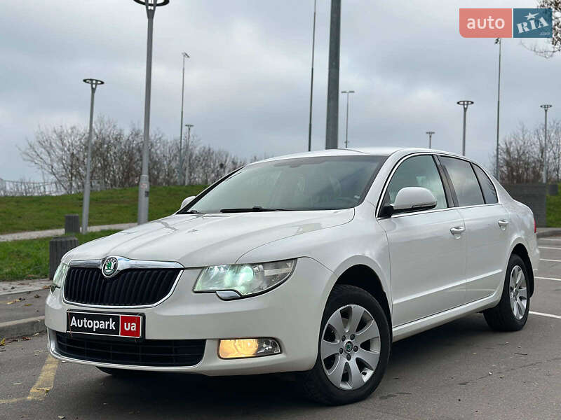 Skoda Superb 2012
