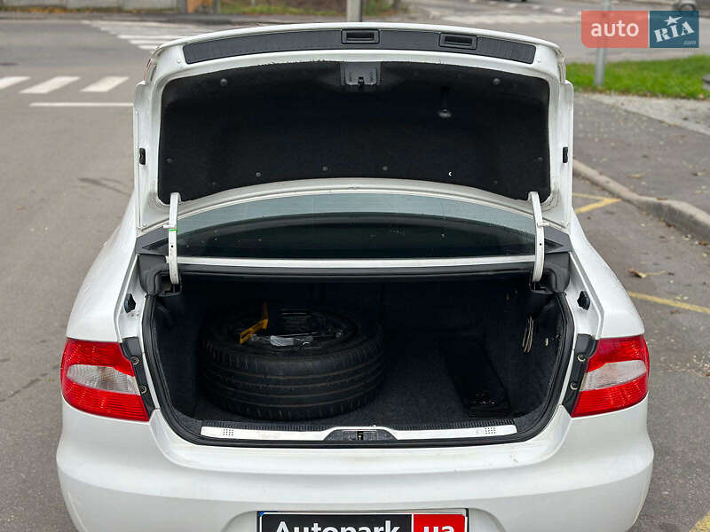 Лифтбек Skoda Superb 2012 в Виннице фото 17 Лифтбек Skoda Superb 2012 в Виннице
