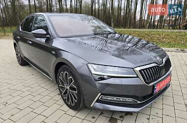 Лифтбек Skoda Superb 2021 в Ковеле