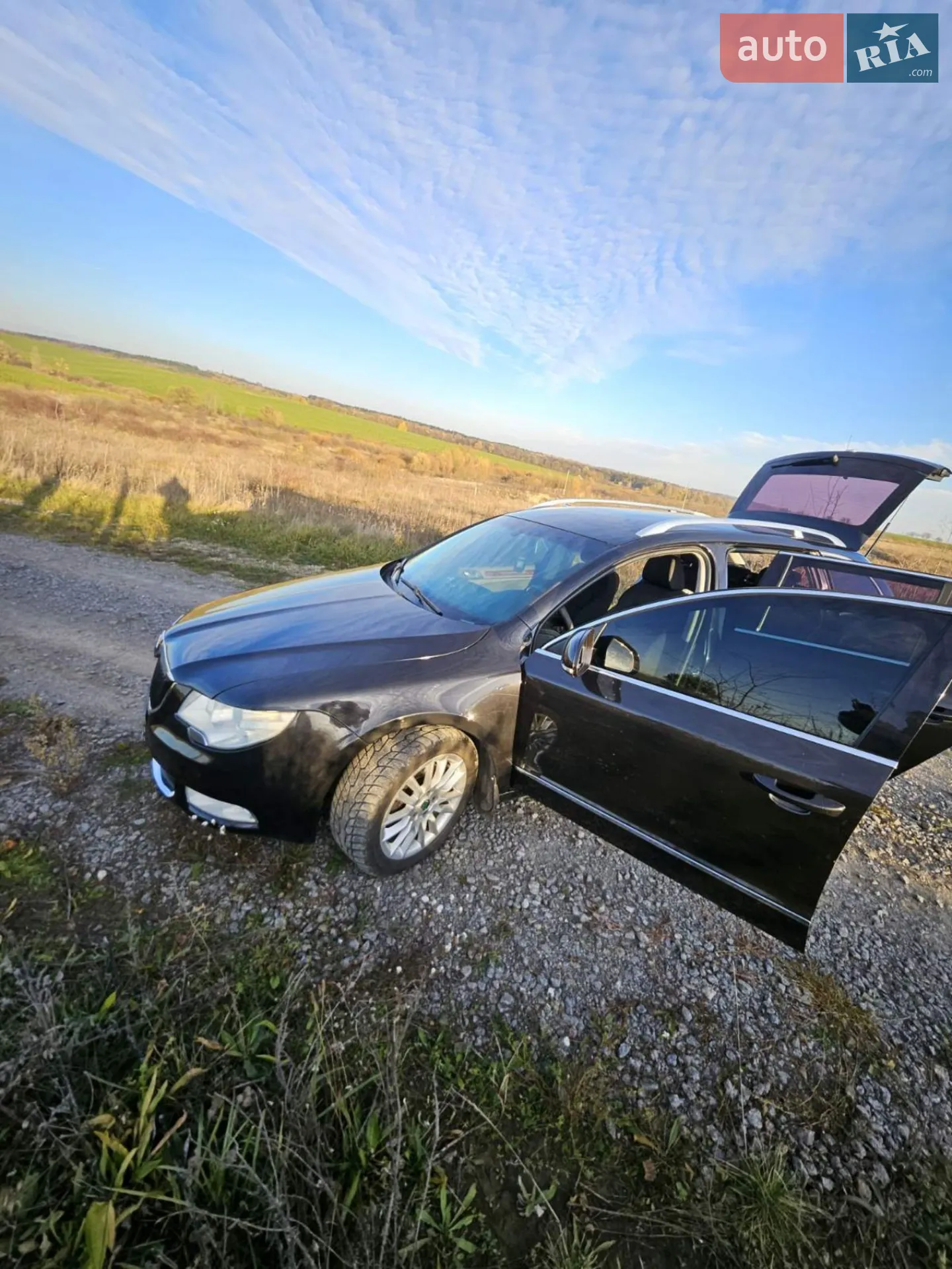2011 Skoda Superb - мініатюра 4