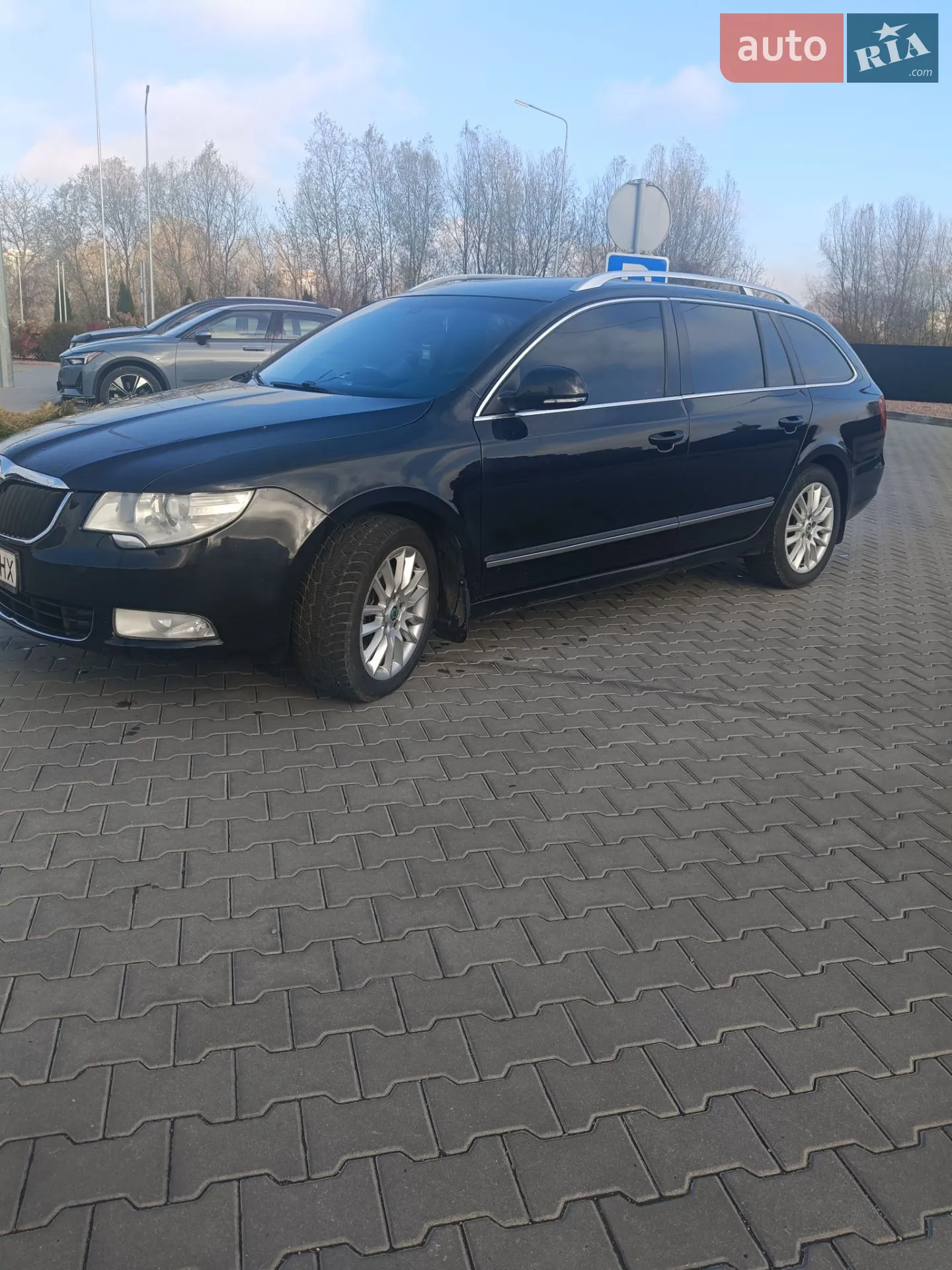 2011 Skoda Superb - фото 1