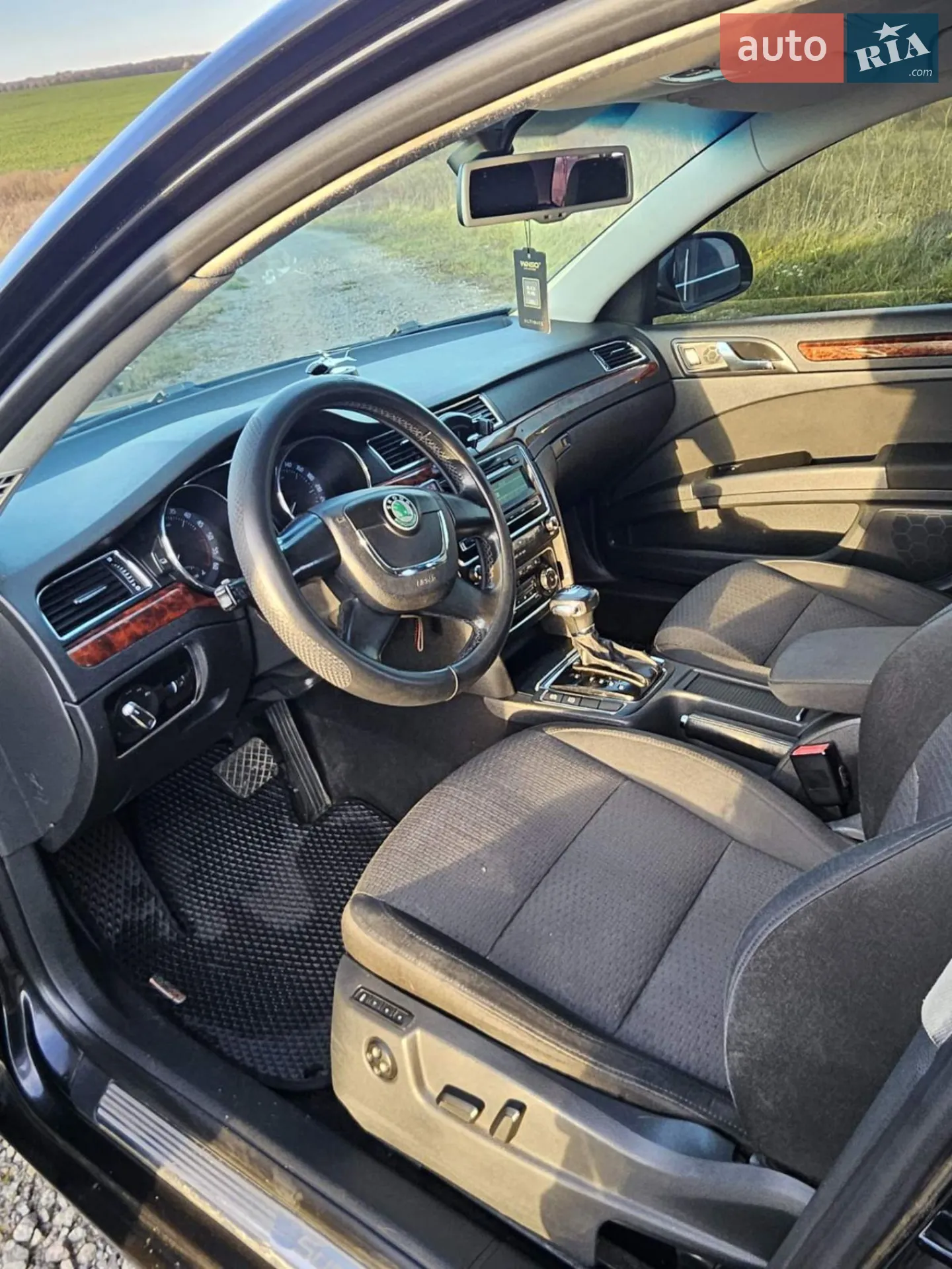 2011 Skoda Superb - мініатюра 7