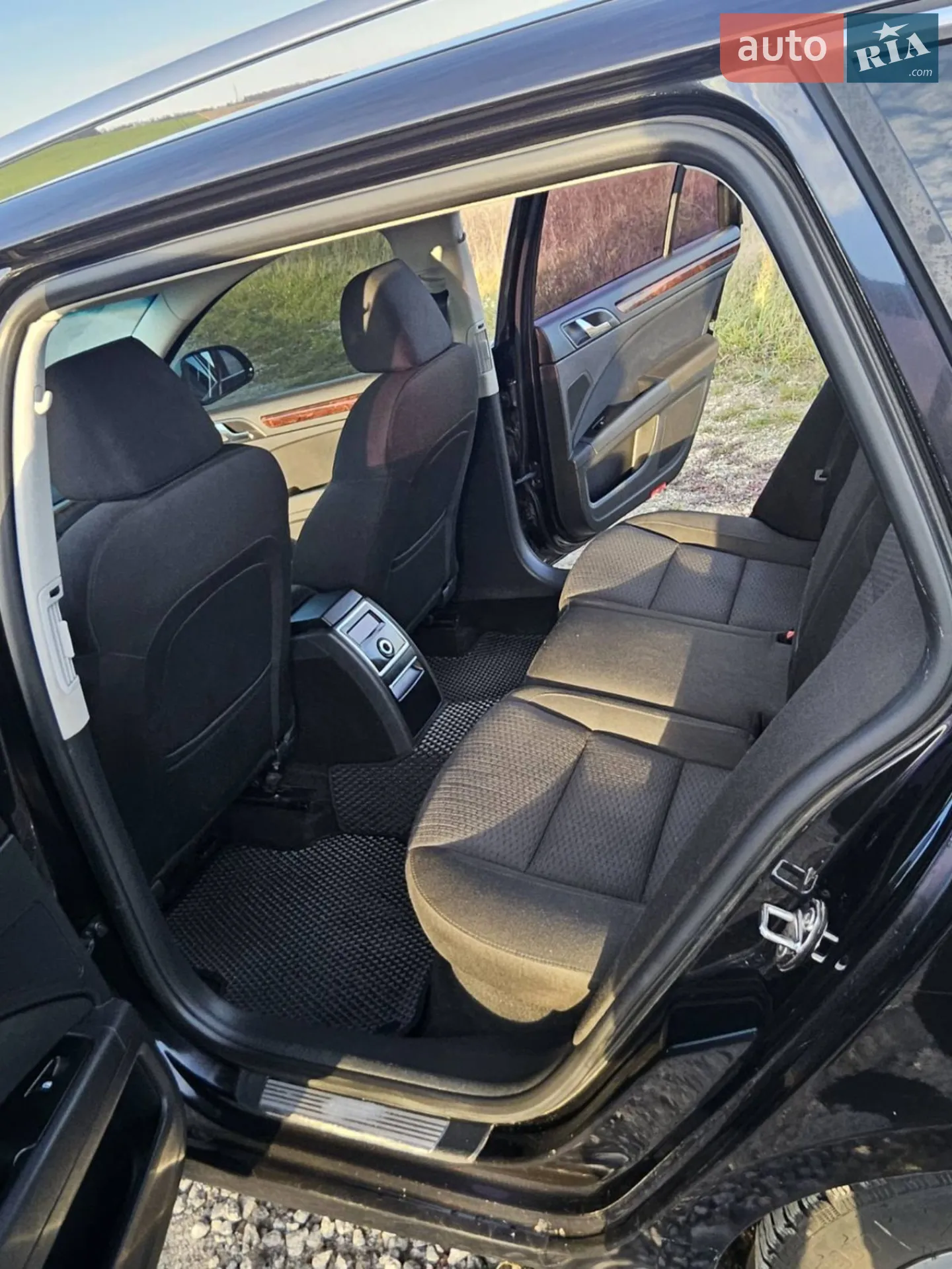 2011 Skoda Superb - мініатюра 9