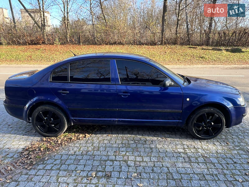 Ліфтбек Skoda Superb 2003 в Львові фото 9 Ліфтбек Skoda Superb 2003 в Львові