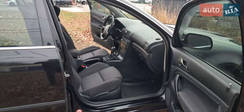 Ліфтбек Skoda Superb 2004 в Києві