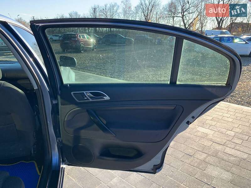 Лифтбек Skoda Superb 2005 в Коломые