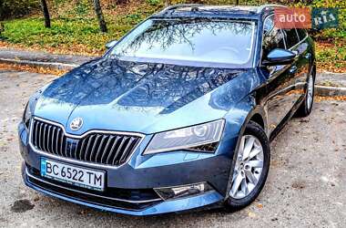Універсал Skoda Superb 2017 в Львові