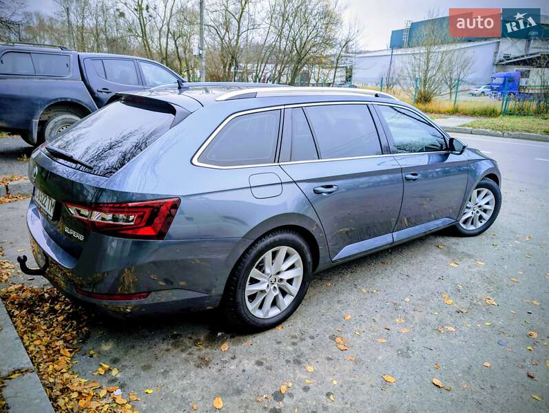 Універсал Skoda Superb 2017 в Львові фото 6 Універсал Skoda Superb 2017 в Львові