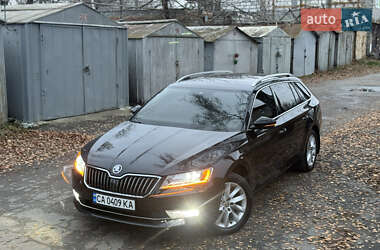 Универсал Skoda Superb 2018 в Киеве